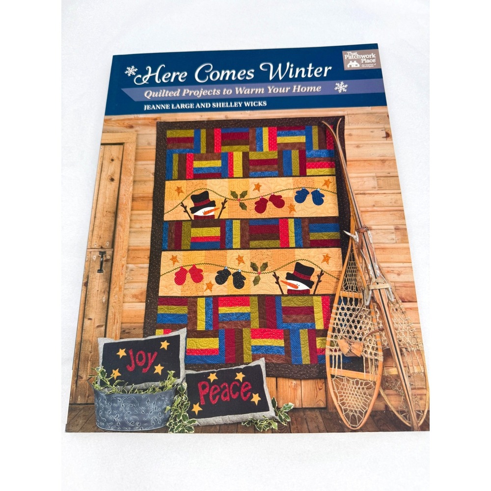 Here Comes Winter Quilted Projects Pattern Book Holiday Sewing Martingale GOOD